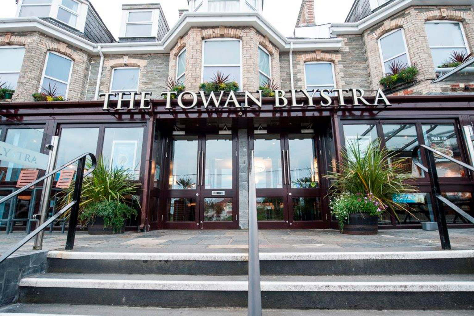 the-towan_blystra_jd_wetherspoons_newquay_clubbing-1536x1024